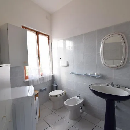 Apartment Family With Balcony In Budoni *